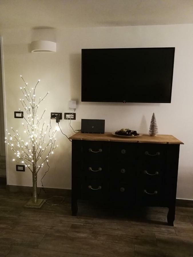 Appartamento Casa di Giò - Duomo Napoli Esterno foto
